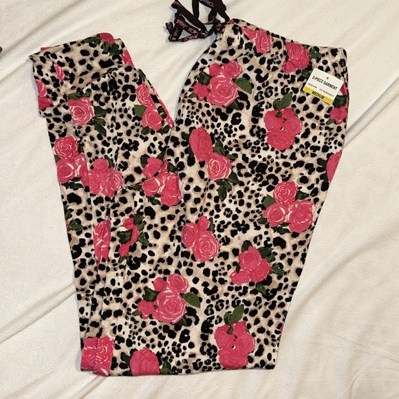 [BETSEY JOHNSON] PJ Set- NWT - Picture 3 of 6